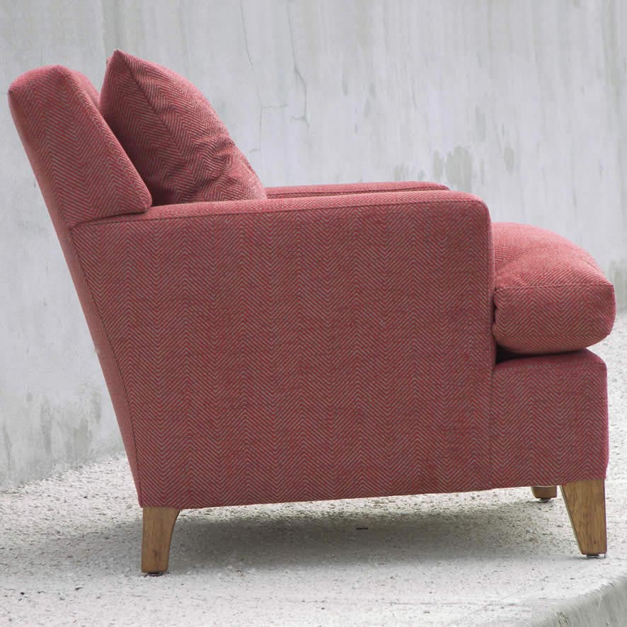 Petra Armchair