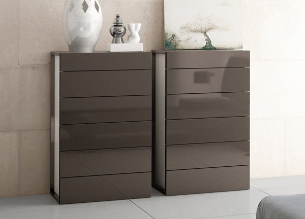 Aris M6 drawers by Brito