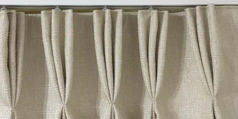 Curtains for the Algarve, Headings