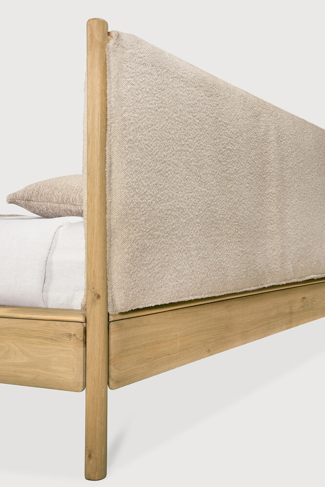 Ethnicraft Pi Bed