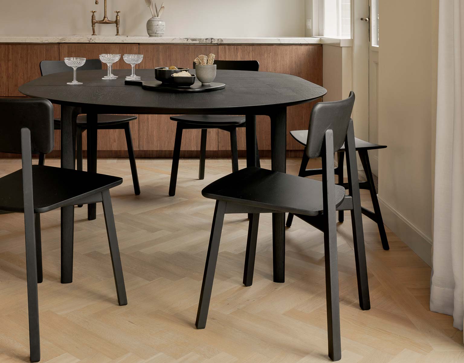 Bok Round Dining table by Ethnicraft