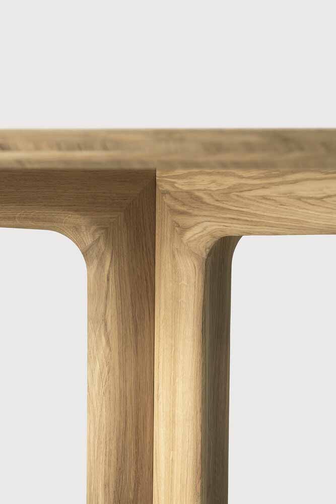 Corto Dining table by Ethnicraft