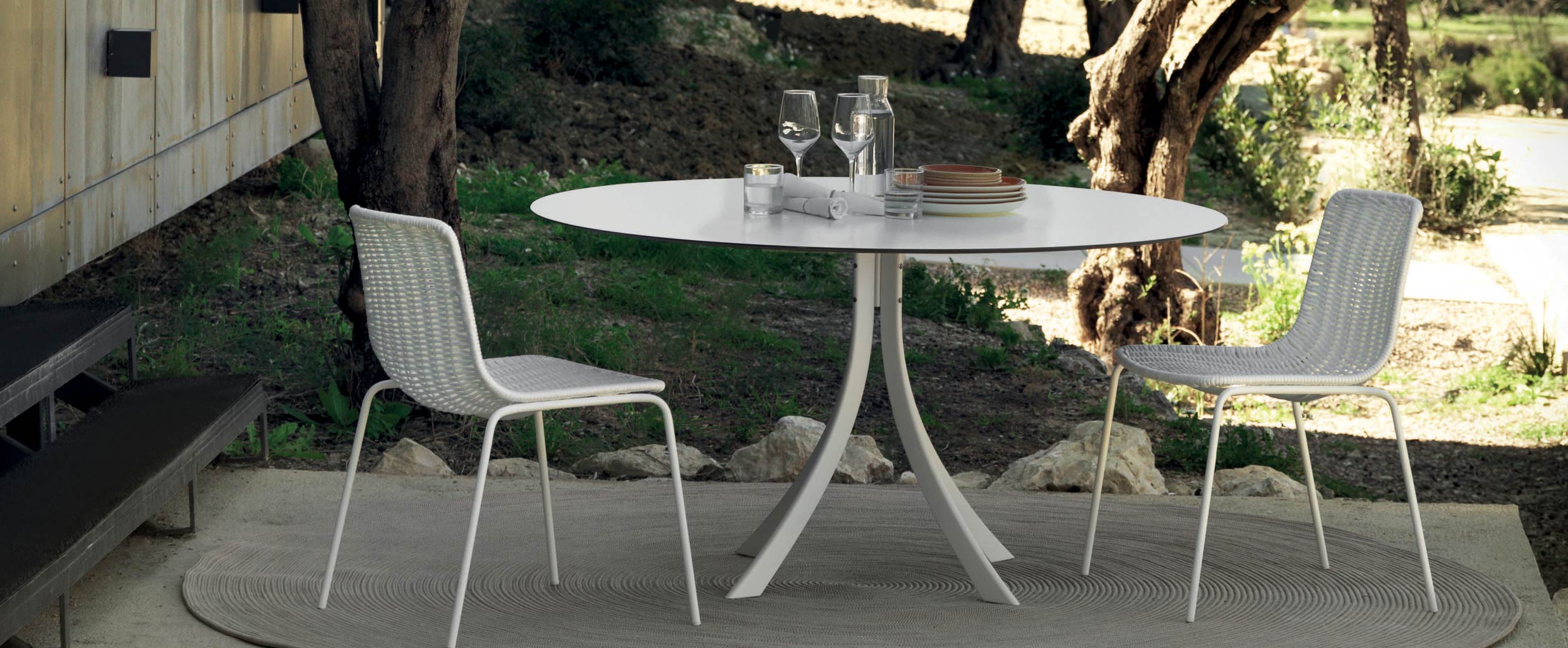 Falcata Exterior Dining Table by Expormim