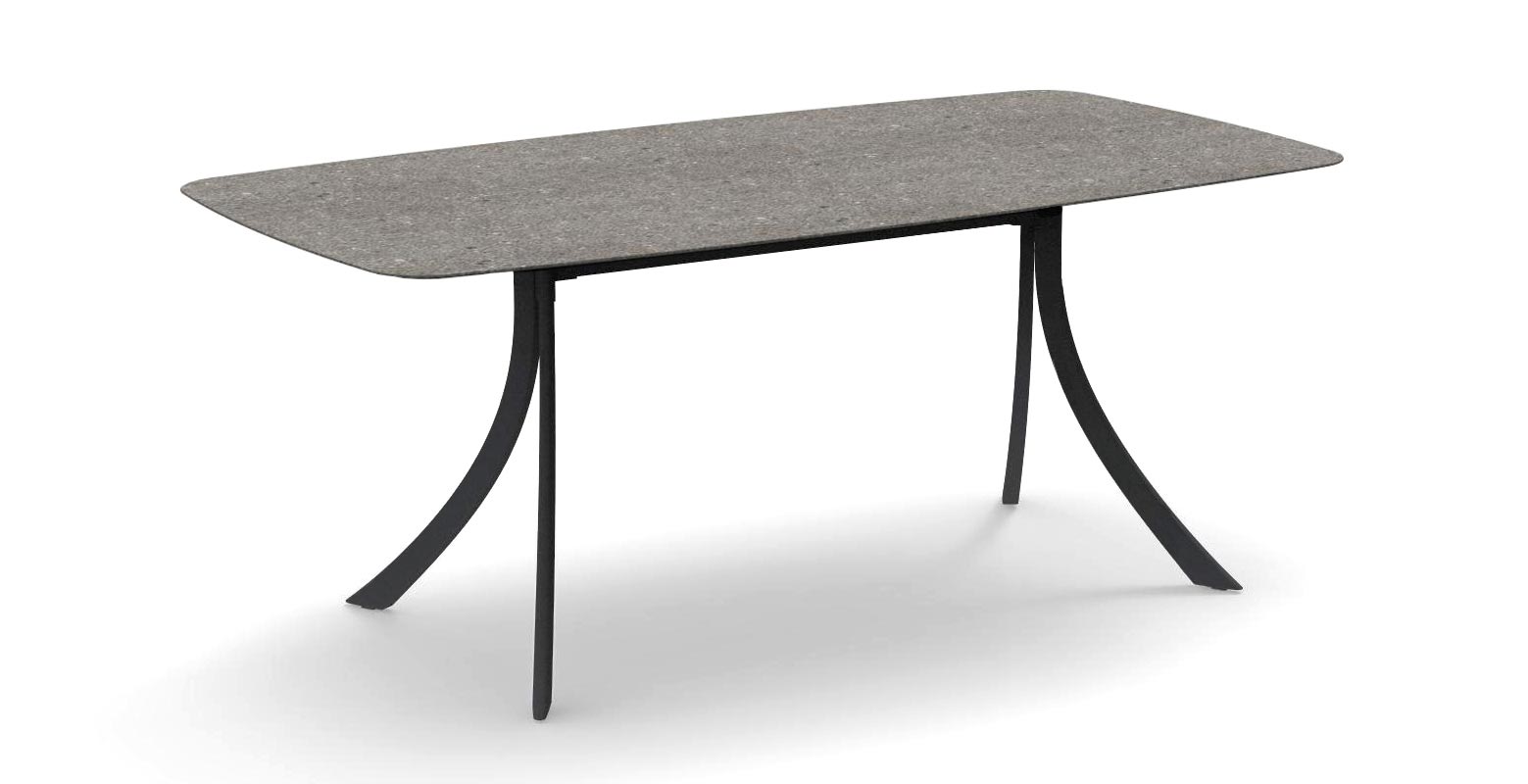 Falcata Exterior Dining Table by Expormim