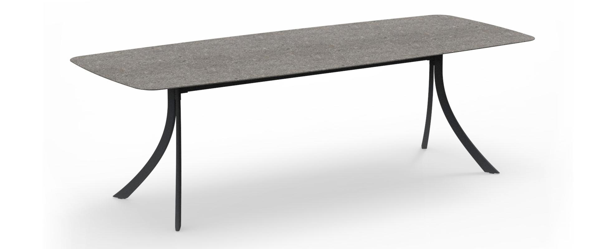 Falcata Exterior Dining Table by Expormim