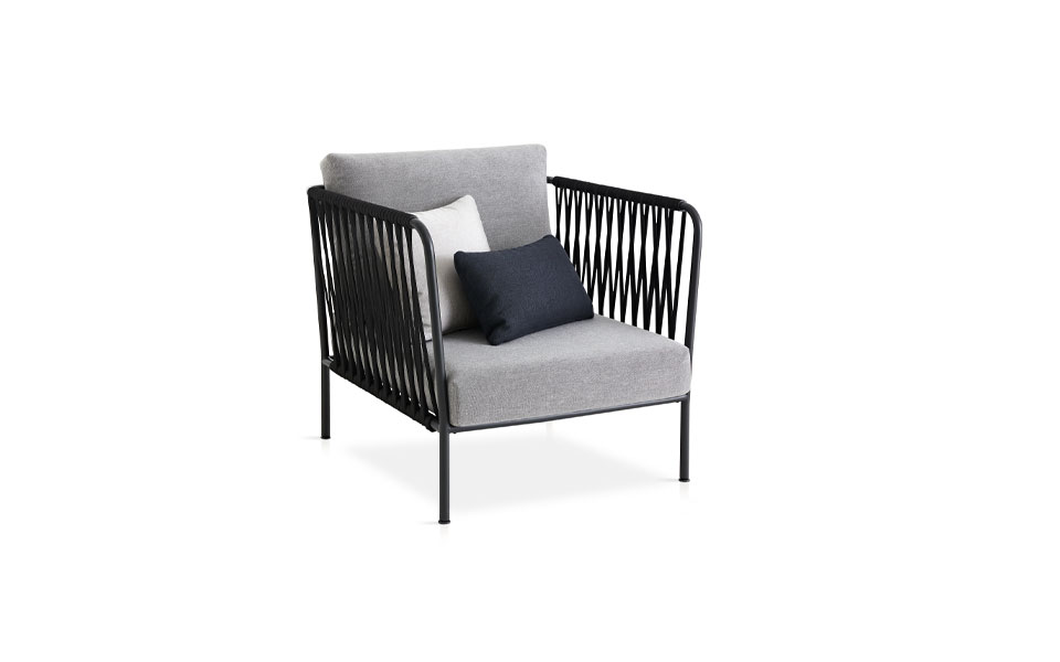 Nido Armchair