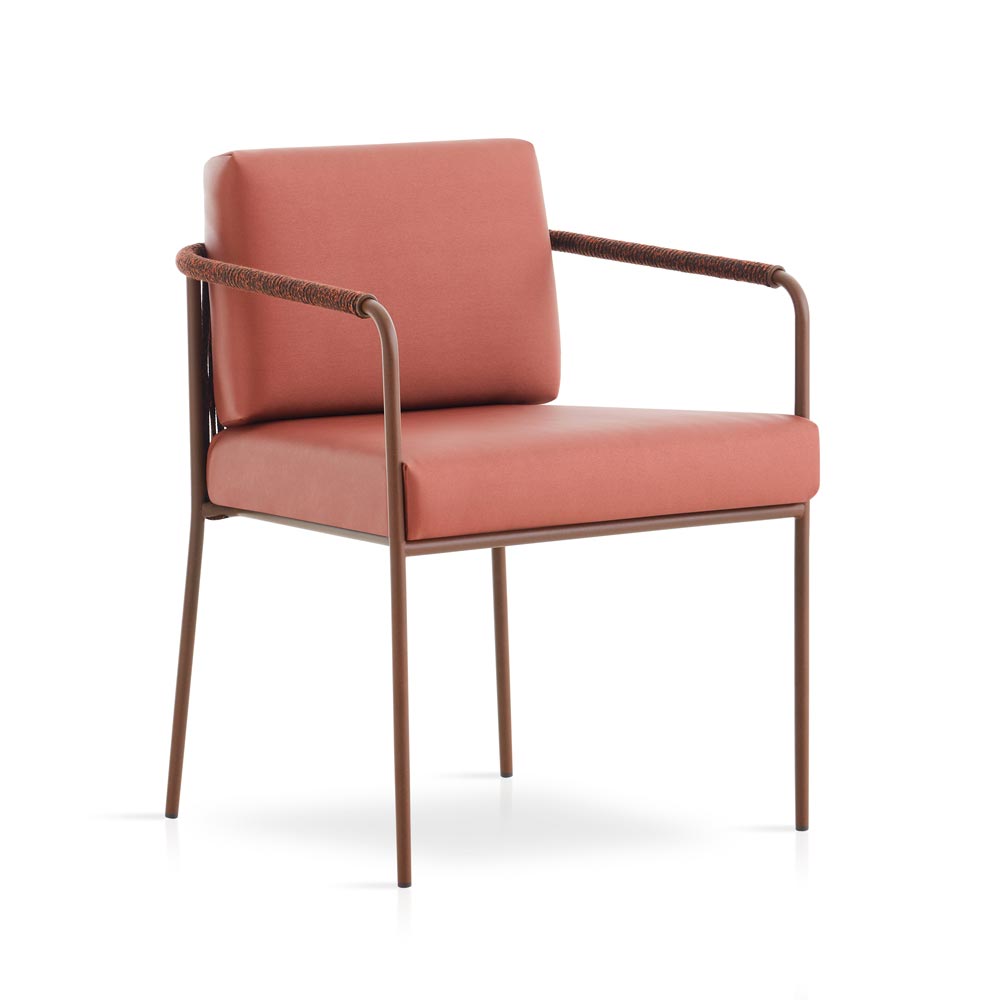 Nido Armchair