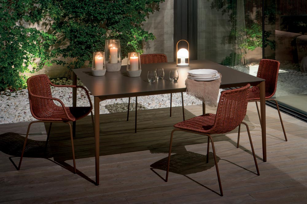 Nude Exterior Dining Table by Expormim