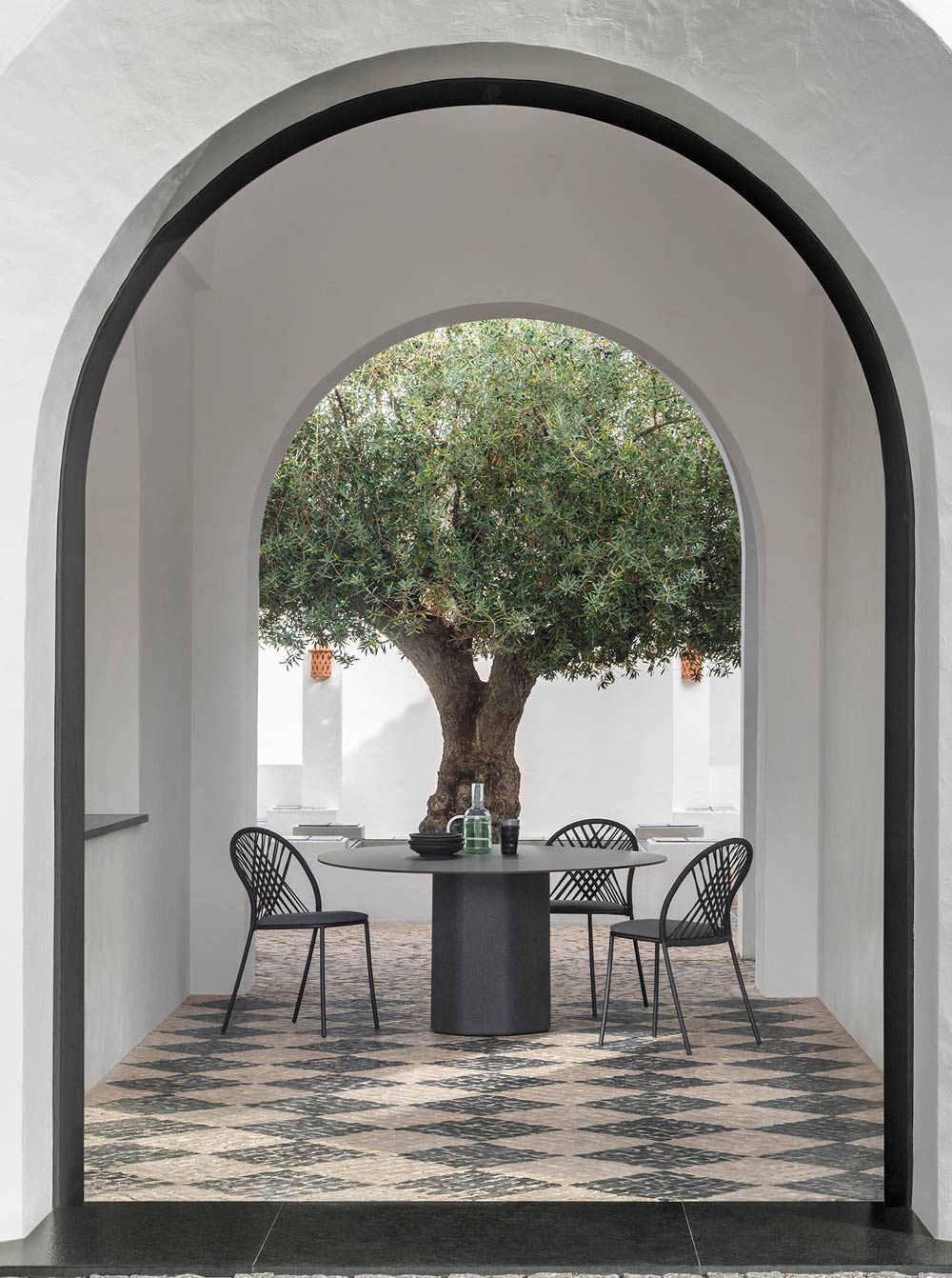 Talo Exterior Dining Table by Expormim