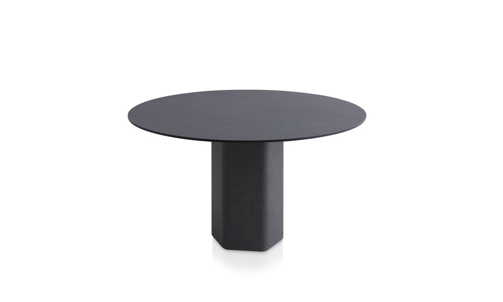 Talo Exterior Dining Table by Expormim