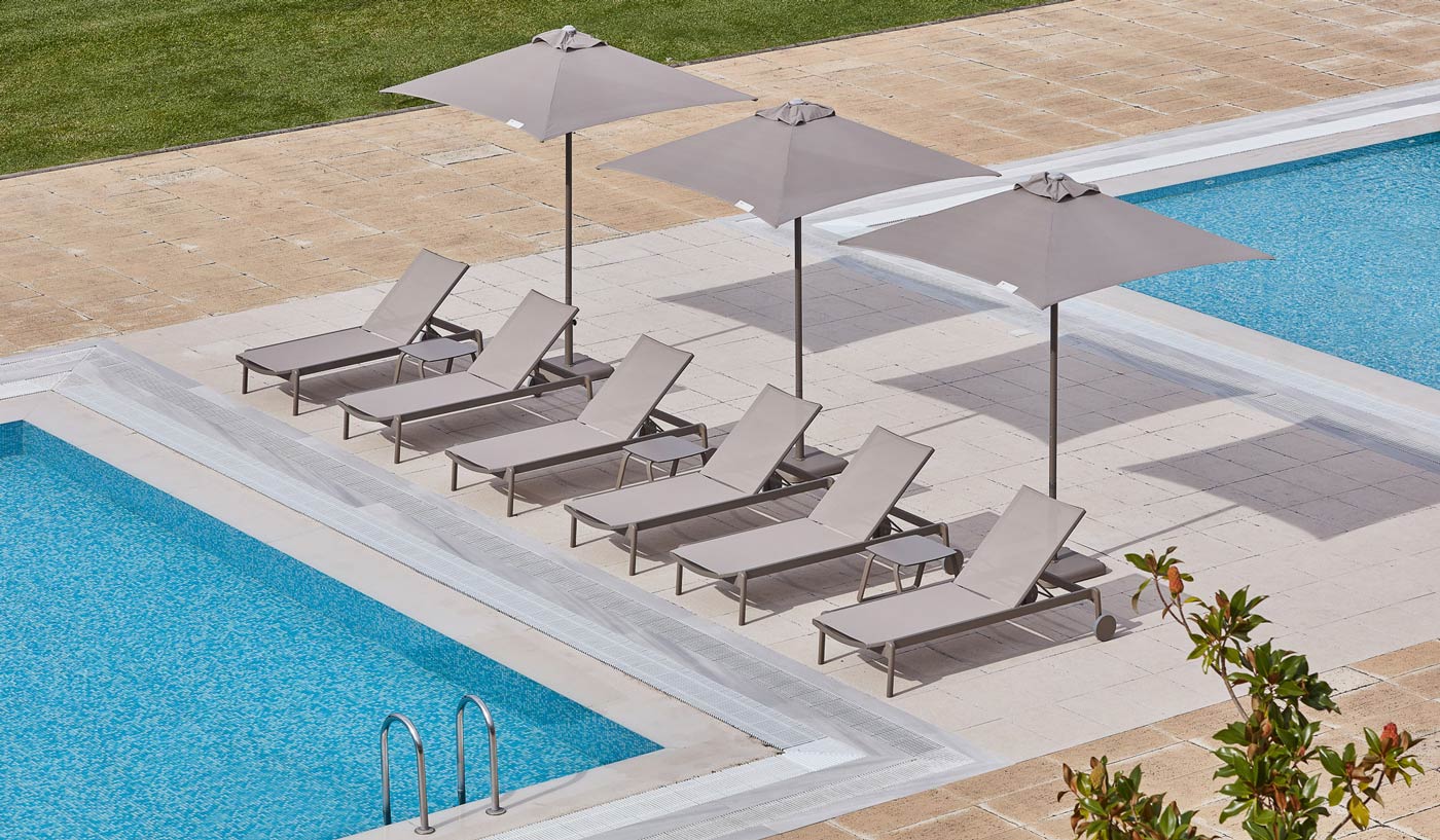 lago sun bed at Casa e Jardim