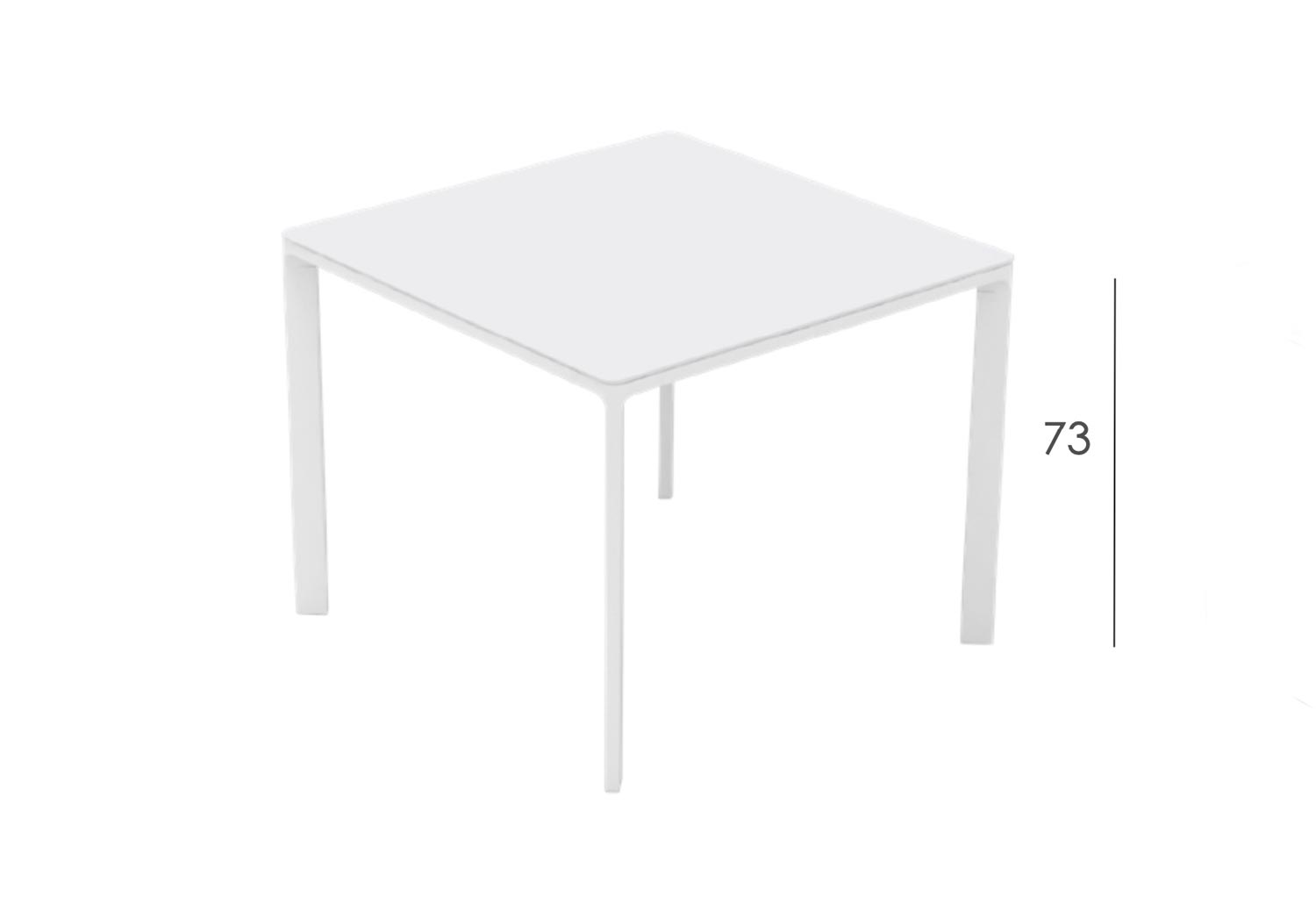 Meet Tables by Ezpeleta