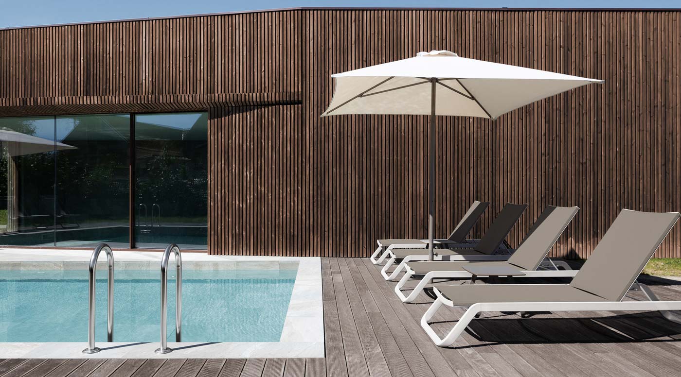 Vila sun bed at Casa e Jardim