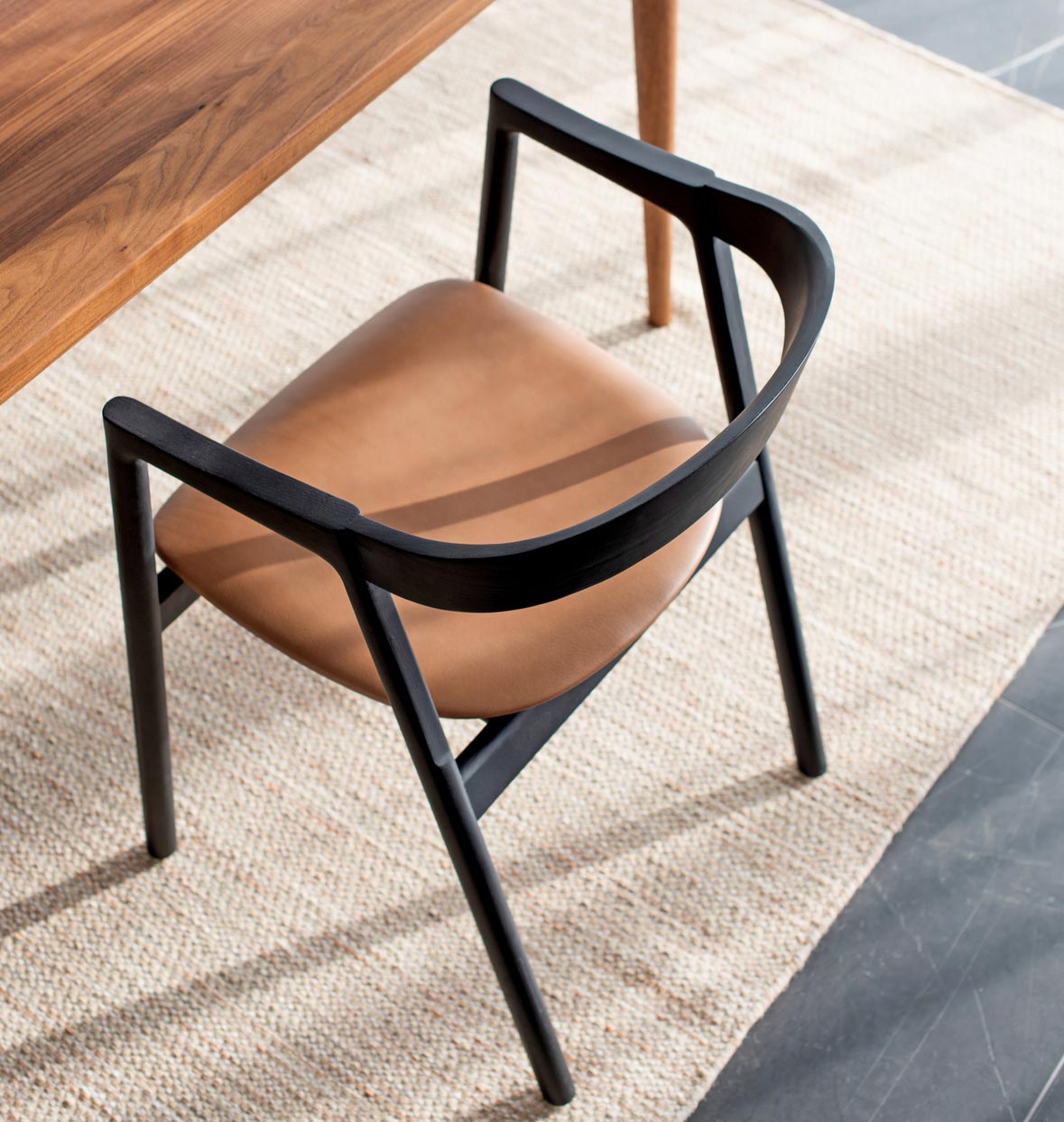 Muna dining chair by Treku