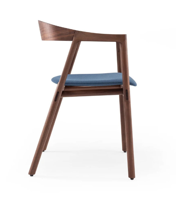 Muna Walnut dining chair by Gazzda