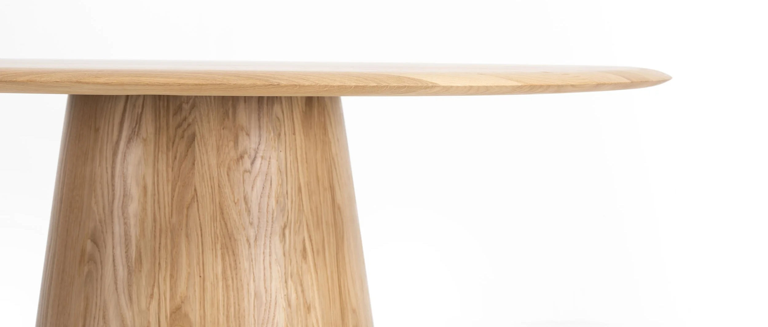 Mushroom Dining table by Gazzda