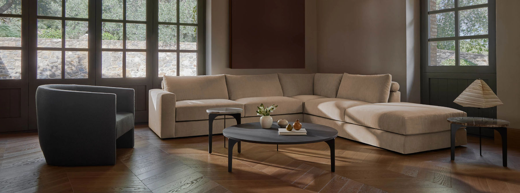 Front Sofa by Joquer