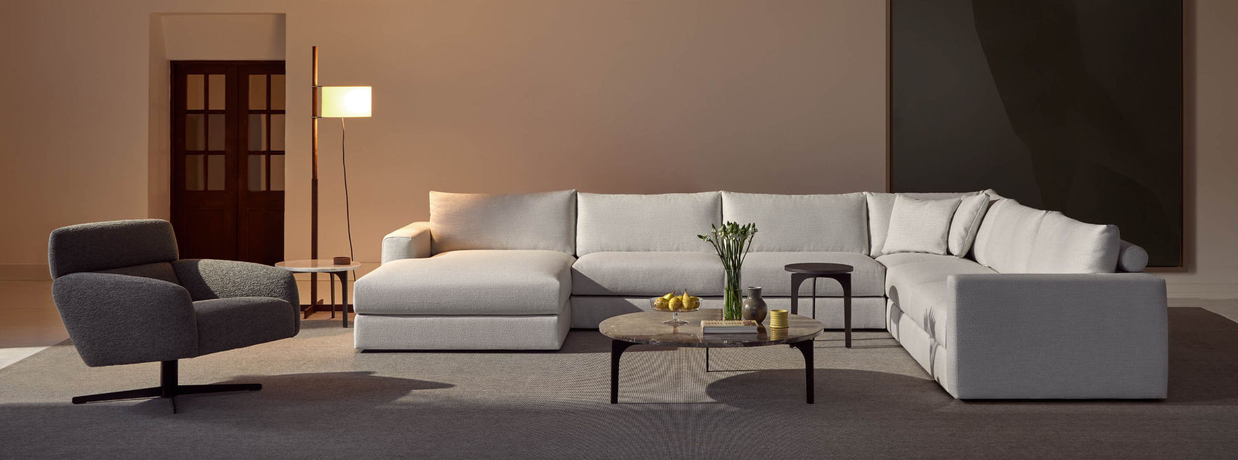 Front Sofa by Joquer