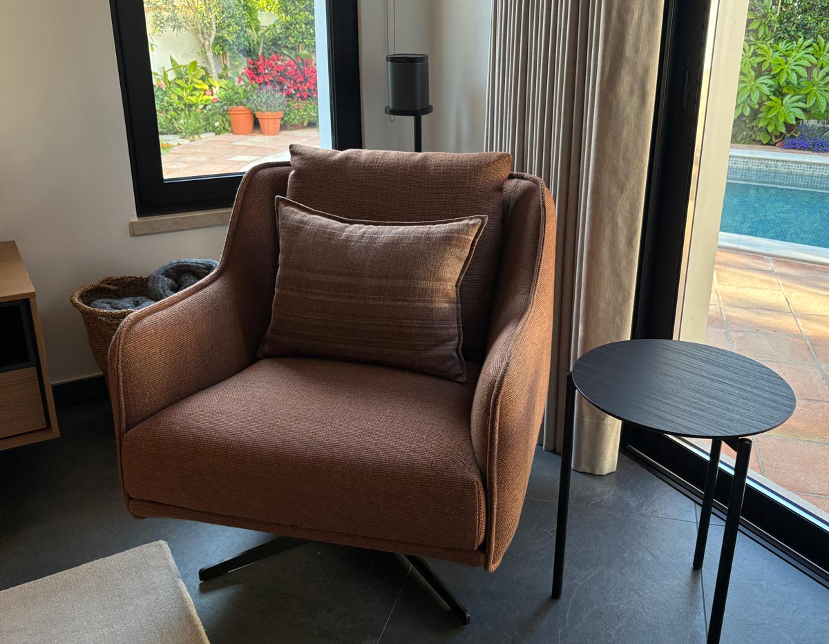 Serene Sofa Sturcture