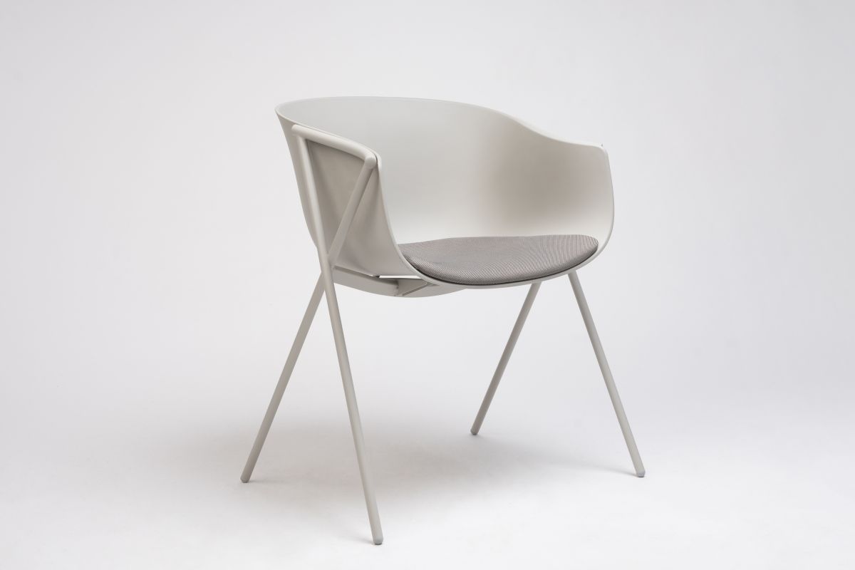 Bai Chair by Ondarreta