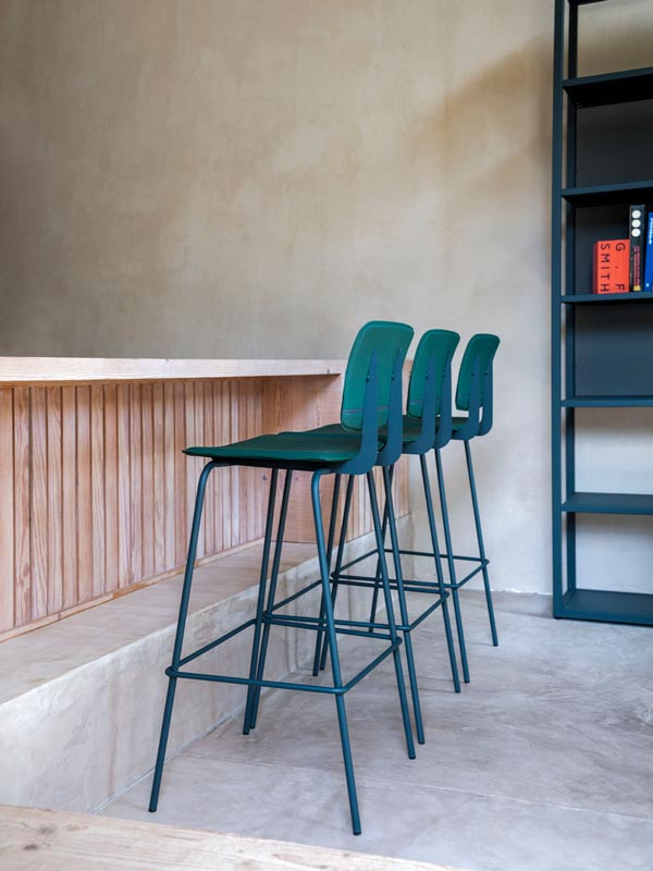 Don Bar Stool by Ondarrreta at Casa e Jardim