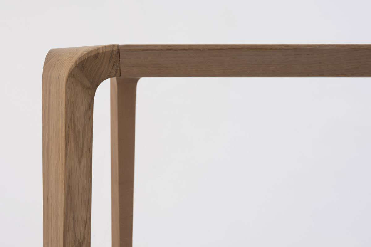 Silu Dining Table by Ondarreta