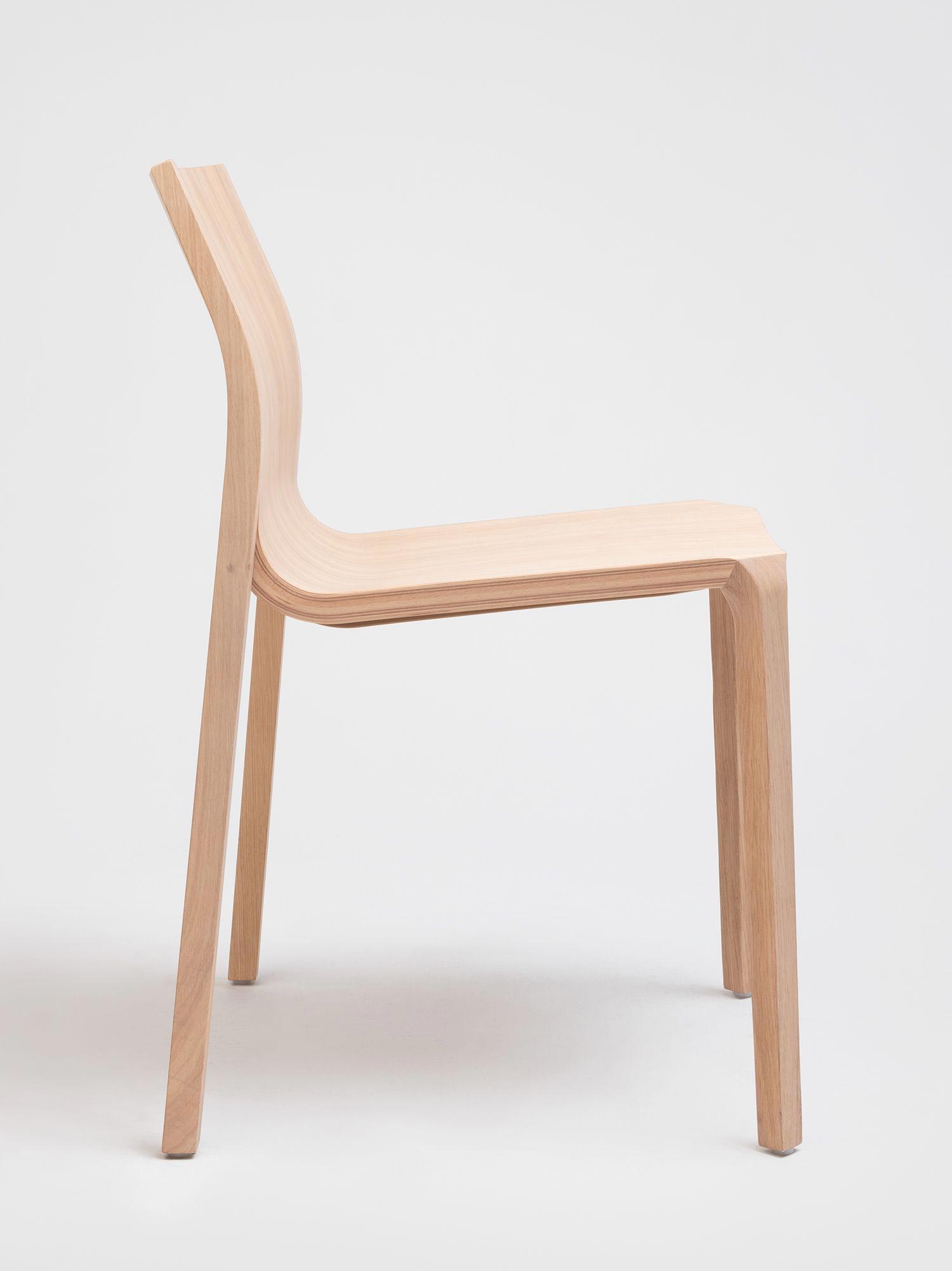 Silu Dining Chair by Ondarreta