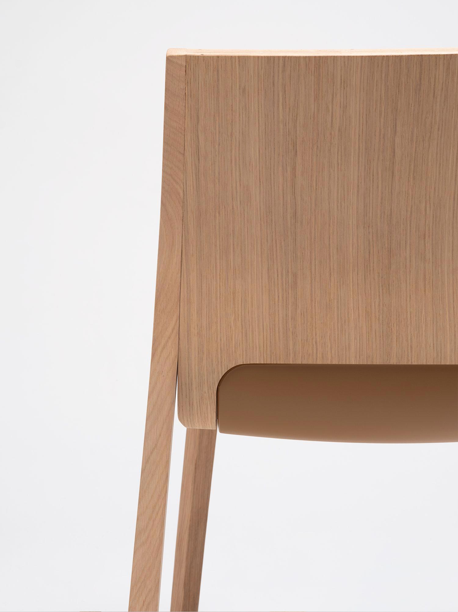 Silu Dining Chair by Ondarreta