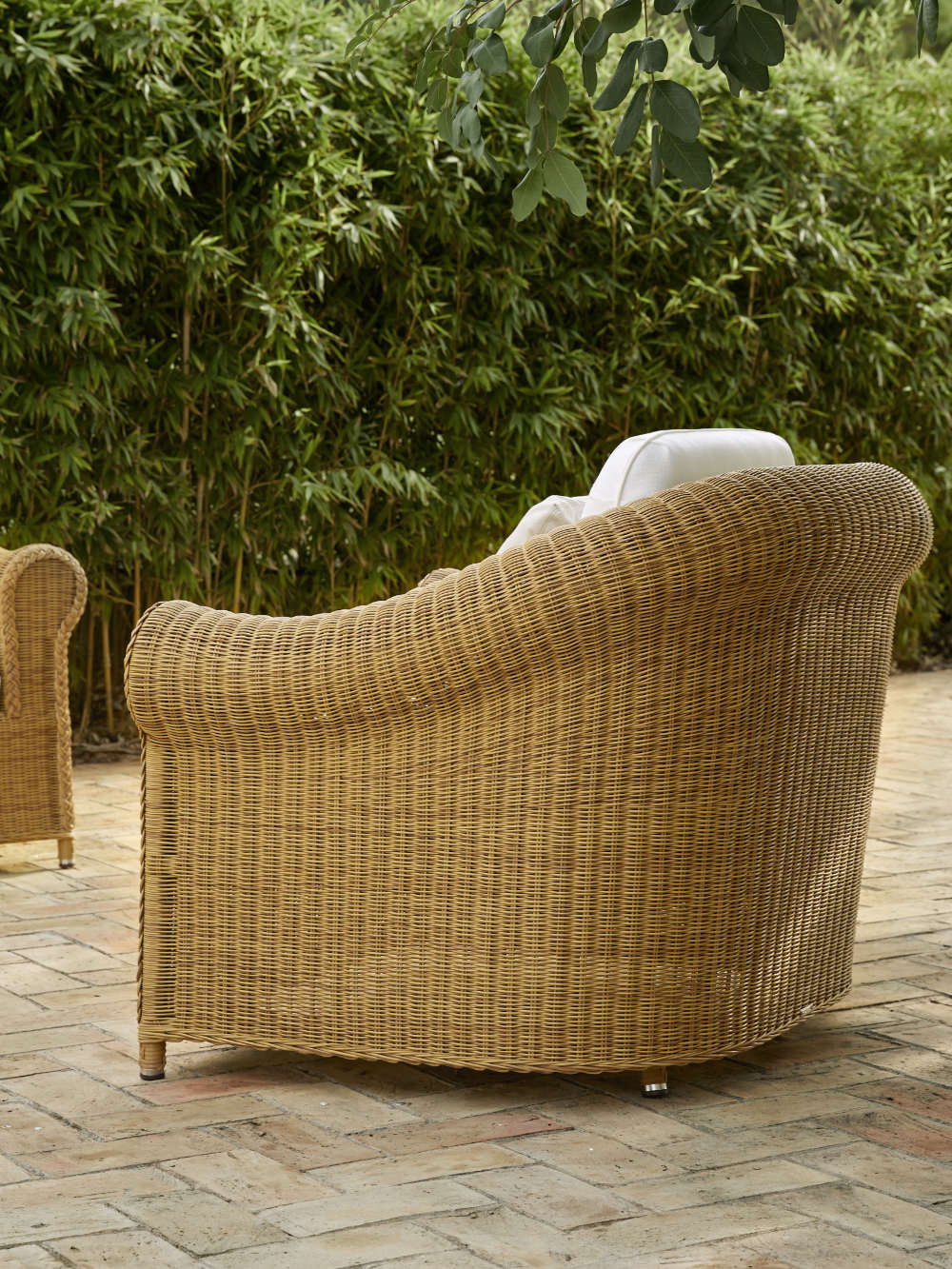 Brumus Exterior Furniture