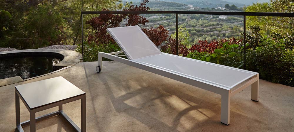 Jazz Lounger by Point