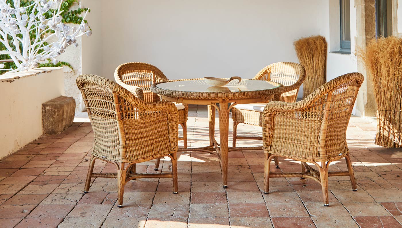 Alga Exterior Furniture