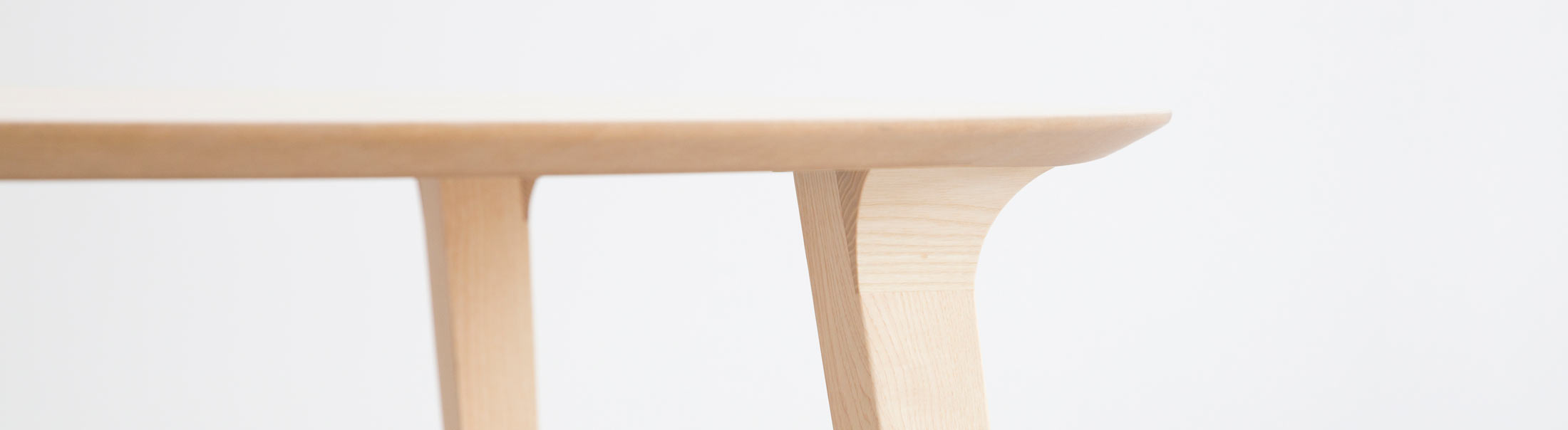 Lau Dining Table by Stua