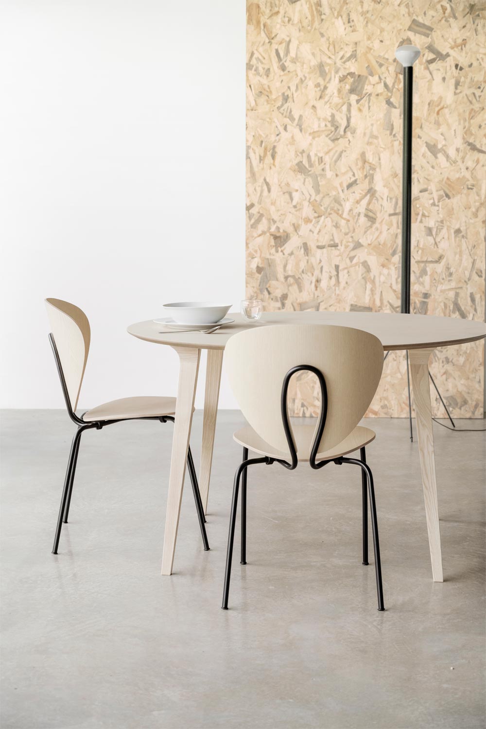 Lau Dining Table by Stua