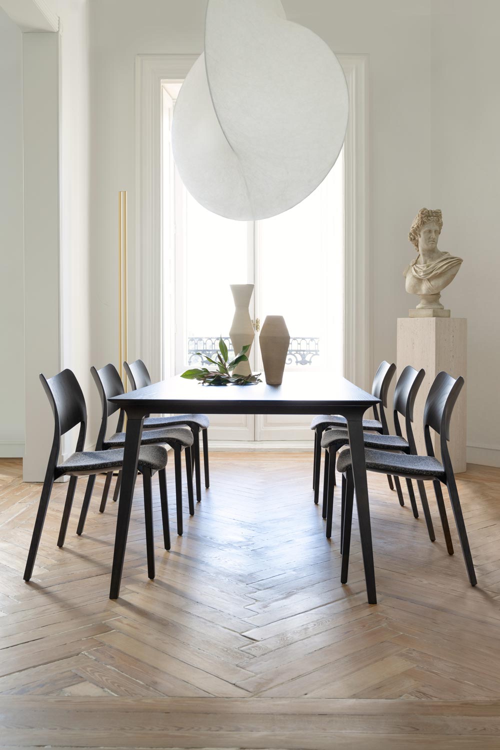 Lau Dining Table by Stua