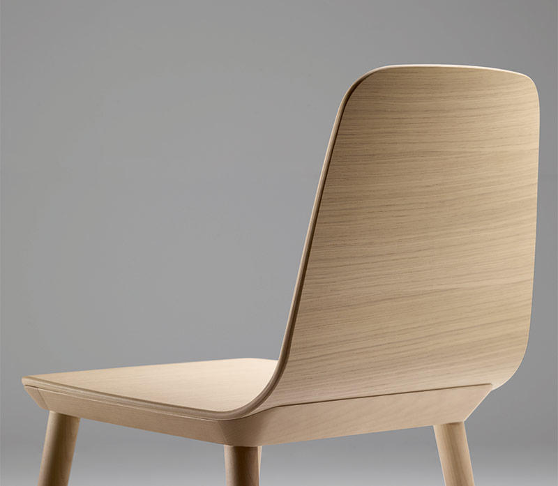 Bisell dining chair by Treku