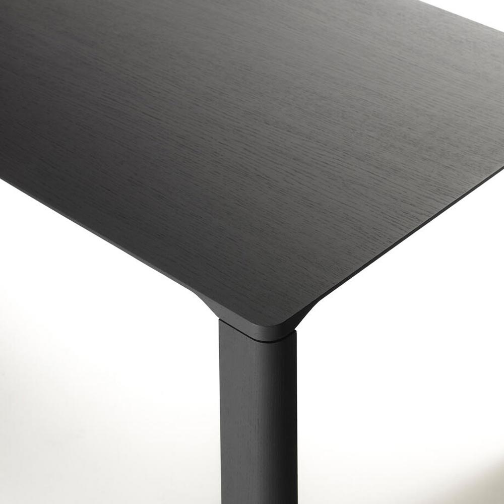 Sendo Dining table by Treku